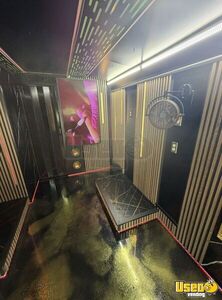 2016 E450 Mobile Hair & Nail Salon Truck Backup Camera Florida Gas Engine for Sale