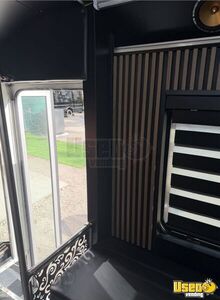 2016 E450 Mobile Hair & Nail Salon Truck Exterior Lighting Florida Gas Engine for Sale