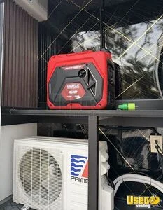 2016 E450 Mobile Hair & Nail Salon Truck Sound System Florida Gas Engine for Sale