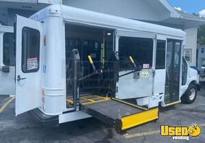 2016 Econoline Shuttle Bus Shuttle Bus Gas Engine New York Gas Engine for Sale