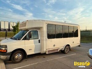 2016 Express 3500 Shuttle Bus Air Conditioning Kentucky Diesel Engine for Sale