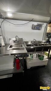 2016 Express 4500 All-purpose Food Truck Deep Freezer Florida Gas Engine for Sale