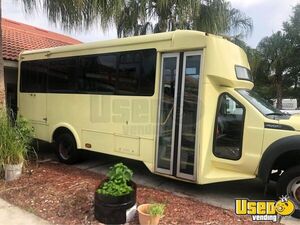 2016 F-550 Shuttle Bus Shuttle Bus Gas Engine Florida Gas Engine for Sale