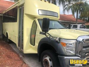 2016 F-550 Shuttle Bus Shuttle Bus Transmission - Automatic Florida Gas Engine for Sale