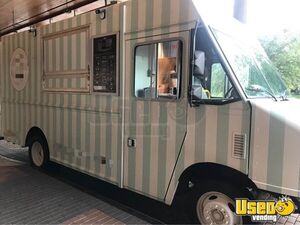 2016 F-550 Step Van All-purpose Food Truck All-purpose Food Truck Cabinets Texas Gas Engine for Sale