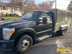 2016 F350 Super Duty Lunch Serving Food Trucik Lunch Serving Food Truck Air Conditioning Rhode Island Diesel Engine for Sale