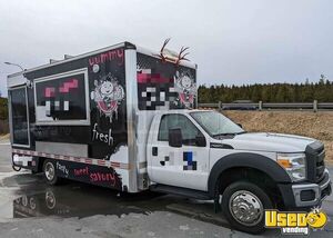 2016 F550 Super Duty Kitchen Food Truck All-purpose Food Truck Newfoundland Gas Engine for Sale