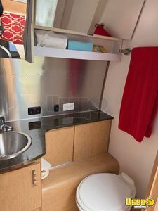 2016 Flying Cloud 28 Airstream 10 California for Sale