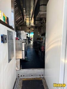 2016 Food Truck All-purpose Food Truck Exterior Customer Counter Florida Diesel Engine for Sale