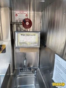 2016 Ford Super Duty All-purpose Food Truck Flatgrill California Gas Engine for Sale