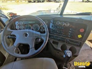 2016 Freightliner Semi Truck 8 Florida for Sale