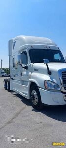 2016 Freightliner Semi Truck Double Bunk Illinois for Sale