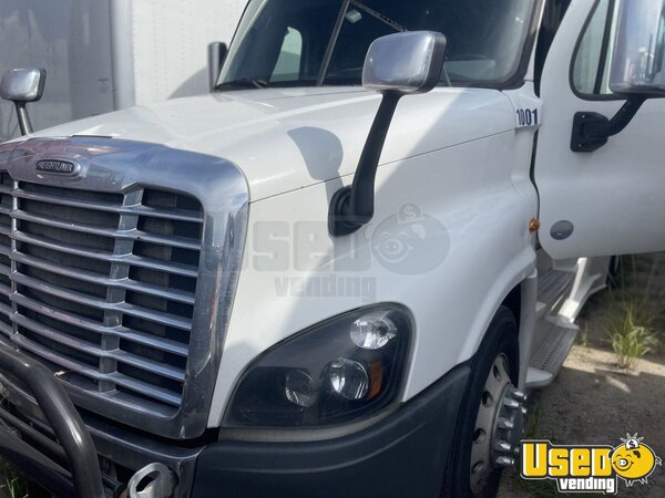 2016 Freightliner Semi Truck Florida for Sale