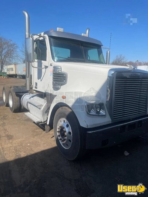 2016 Freightliner Semi Truck New Jersey for Sale