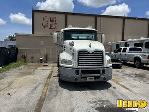 2016 Mack Semi Truck Cb Radio Florida for Sale