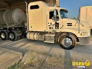 2016 Mack Semi Truck Fridge New Jersey for Sale
