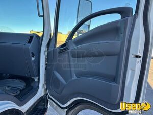 2016 Mobile Boutique Truck Mobile Boutique 13 Minnesota Gas Engine for Sale