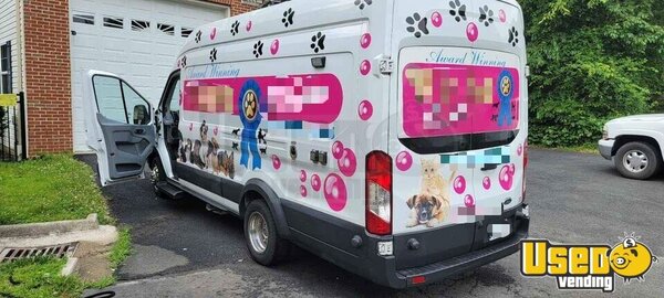 2016 Mobile Pet Grooming Truck Pet Care / Veterinary Truck Virginia for Sale