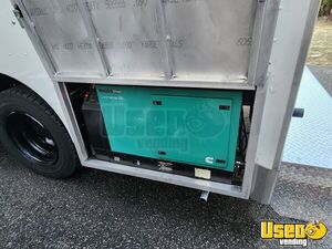 2016 Mt 45 Coffee & Beverage Truck 25 New Jersey Diesel Engine for Sale