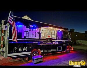 2016 Mt45 Pizza Food Truck Concession Window Colorado Diesel Engine for Sale