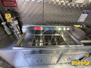 2016 Mt55 All-purpose Food Truck Exterior Customer Counter Illinois Diesel Engine for Sale