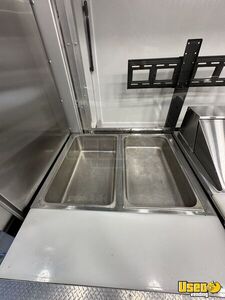 2016 Mt55 All-purpose Food Truck Prep Station Cooler Illinois Diesel Engine for Sale