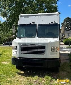 2016 Mt55 Step Van Refrigerated Truck Other Mobile Business Diesel Engine North Carolina Diesel Engine for Sale