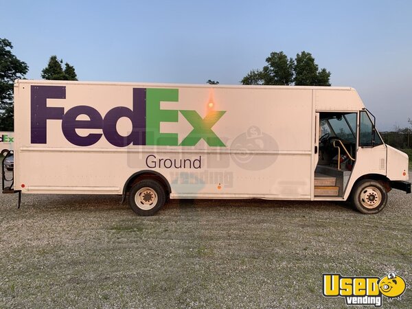 2016 P-1300 Step Van Stepvan Pennsylvania Gas Engine for Sale