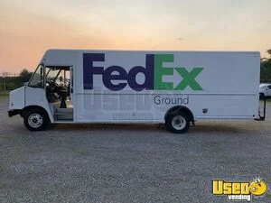 2016 P-1300 Step Van Stepvan Transmission - Automatic Pennsylvania Gas Engine for Sale