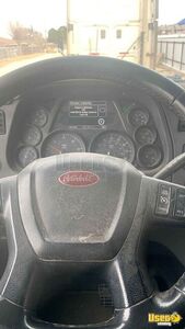2016 Peterbilt Semi Truck 8 Texas for Sale