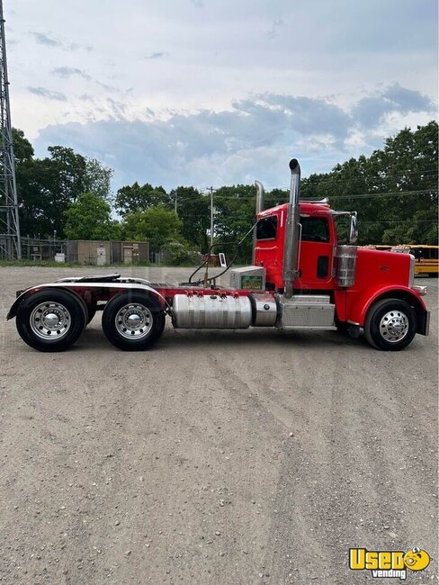 2016 Peterbilt Semi Truck Massachusetts for Sale