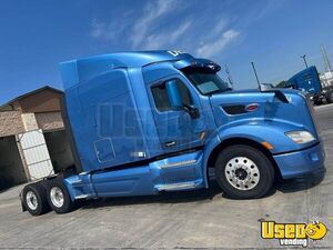 2016 Peterbilt Semi Truck Texas for Sale