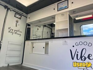 2016 Promaster Mobile Hair Salon Truck Mobile Hair & Nail Salon Truck 10 Florida Gas Engine for Sale