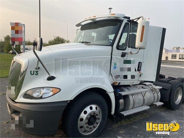 2016 Prostar International Semi Truck Wisconsin for Sale