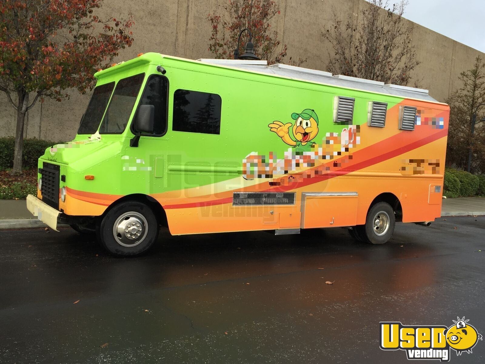 Mobile Kitchen Food Truck For Sale In California