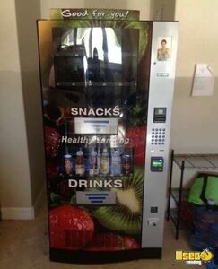 2016 Seaga Hy900 Healthy Vending Machine New Jersey for Sale