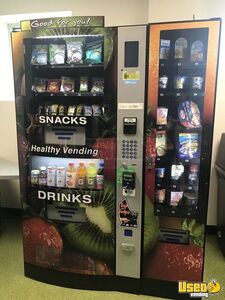 2016 Seaga Manufacturing, Hy 900 Healthy You Vending Combo Texas for Sale