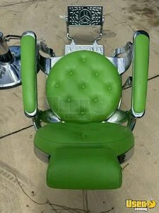 2016 Shuttle Bus Mobile Hair & Nail Salon Truck Breaker Panel Florida Gas Engine for Sale