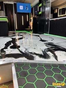 2016 Shuttle Bus Mobile Hair & Nail Salon Truck Electrical Outlets Florida Gas Engine for Sale