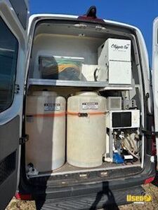 2016 Sprinter Van Pet Care / Veterinary Truck Diamond Plated Aluminum Flooring Florida Diesel Engine for Sale