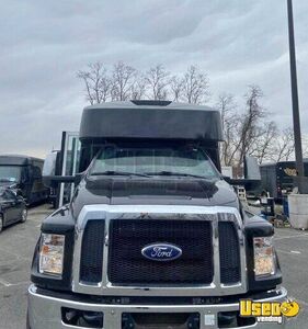 2016 Starcraft Shuttle Bus Air Conditioning New York Diesel Engine for Sale