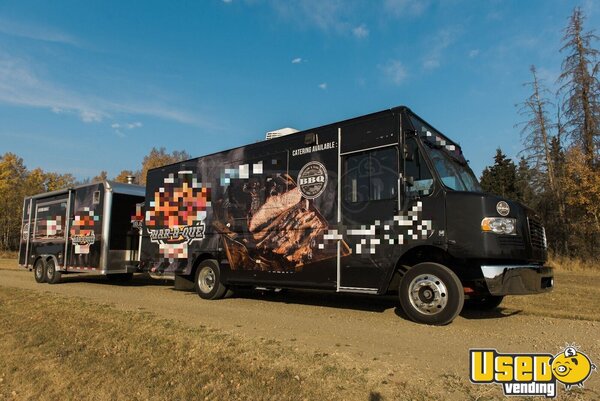 2016 Step Van Bbq Kitchen Food Truck + Trailer Barbecue Food Truck Alberta Diesel Engine for Sale