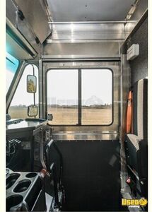 2016 Step Van Bbq Kitchen Food Truck + Trailer Barbecue Food Truck Exterior Customer Counter Alberta Diesel Engine for Sale