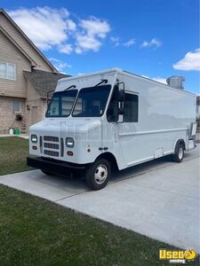 2016 Stepvan All-purpose Food Truck Concession Window Michigan Gas Engine for Sale