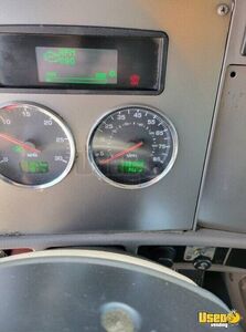 2016 T270 Box Truck 6 Texas for Sale