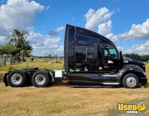 2016 T680 Kenworth Semi Truck 7 Florida for Sale