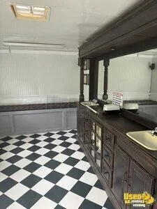 2016 Titan Mobile Hair & Nail Salon Truck Generator New York for Sale