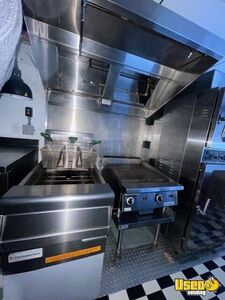 2016 Uxt-8.524ta70 Food Trailer Kitchen Food Trailer Interior Lighting Ontario for Sale