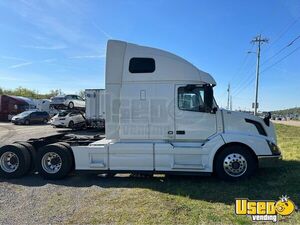 2016 Vnl Volvo Semi Truck 3 Tennessee for Sale