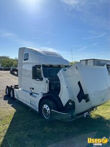 2016 Vnl Volvo Semi Truck 5 Tennessee for Sale